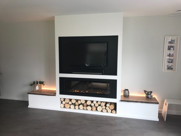 Kast voor TV en openhaard